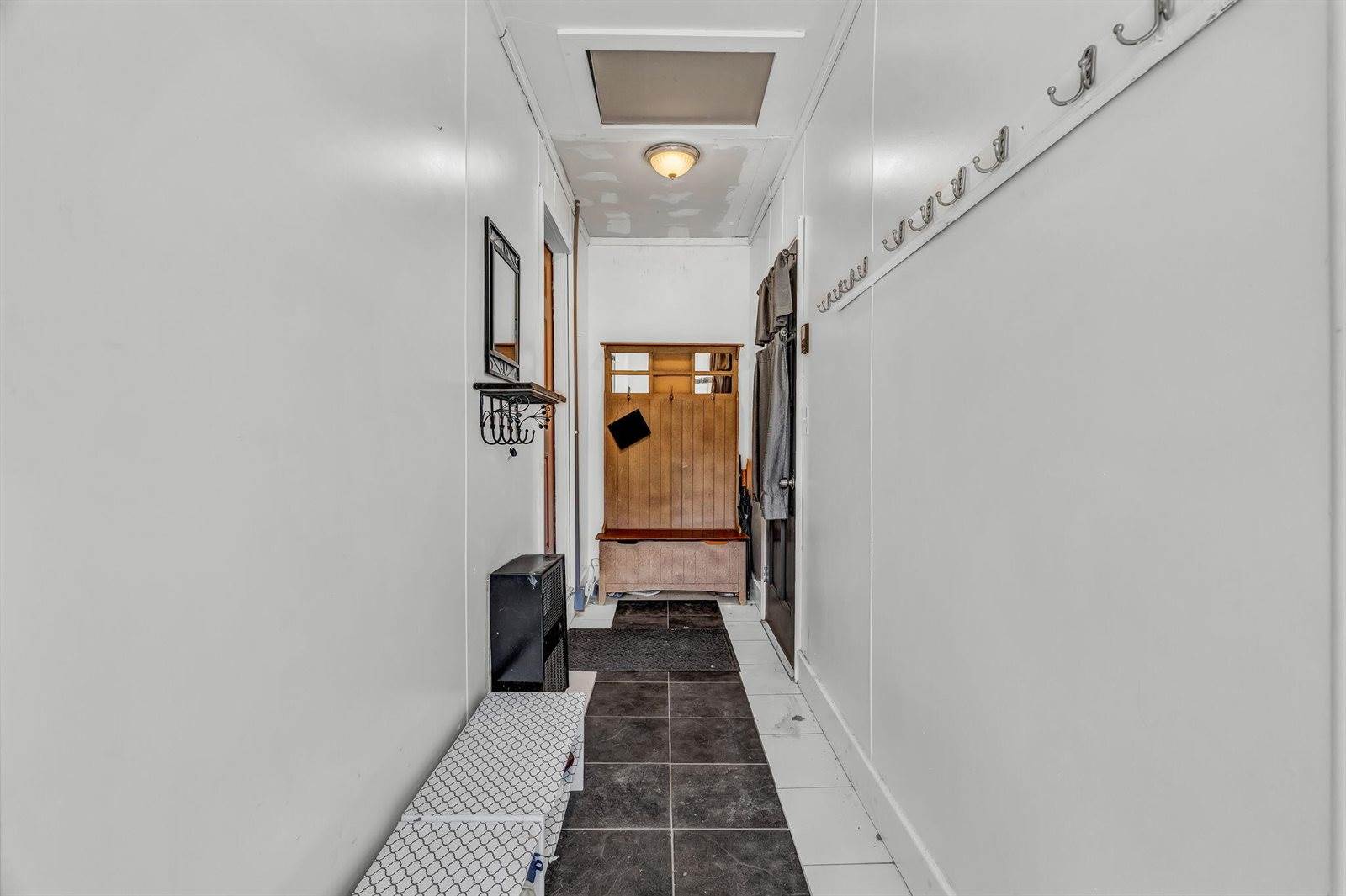 36 Pineland Street, Lewiston, ME 04240