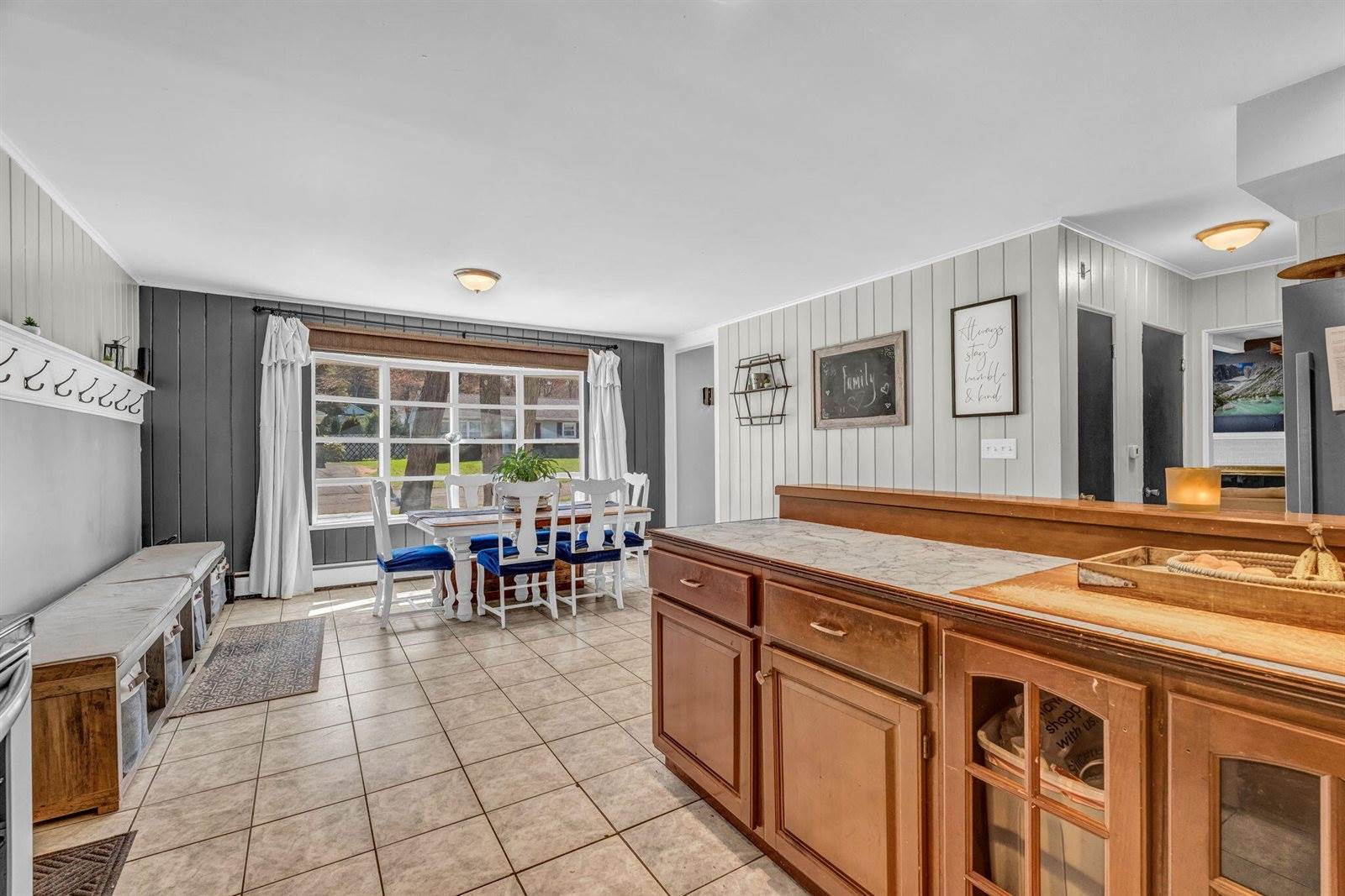 36 Pineland Street, Lewiston, ME 04240