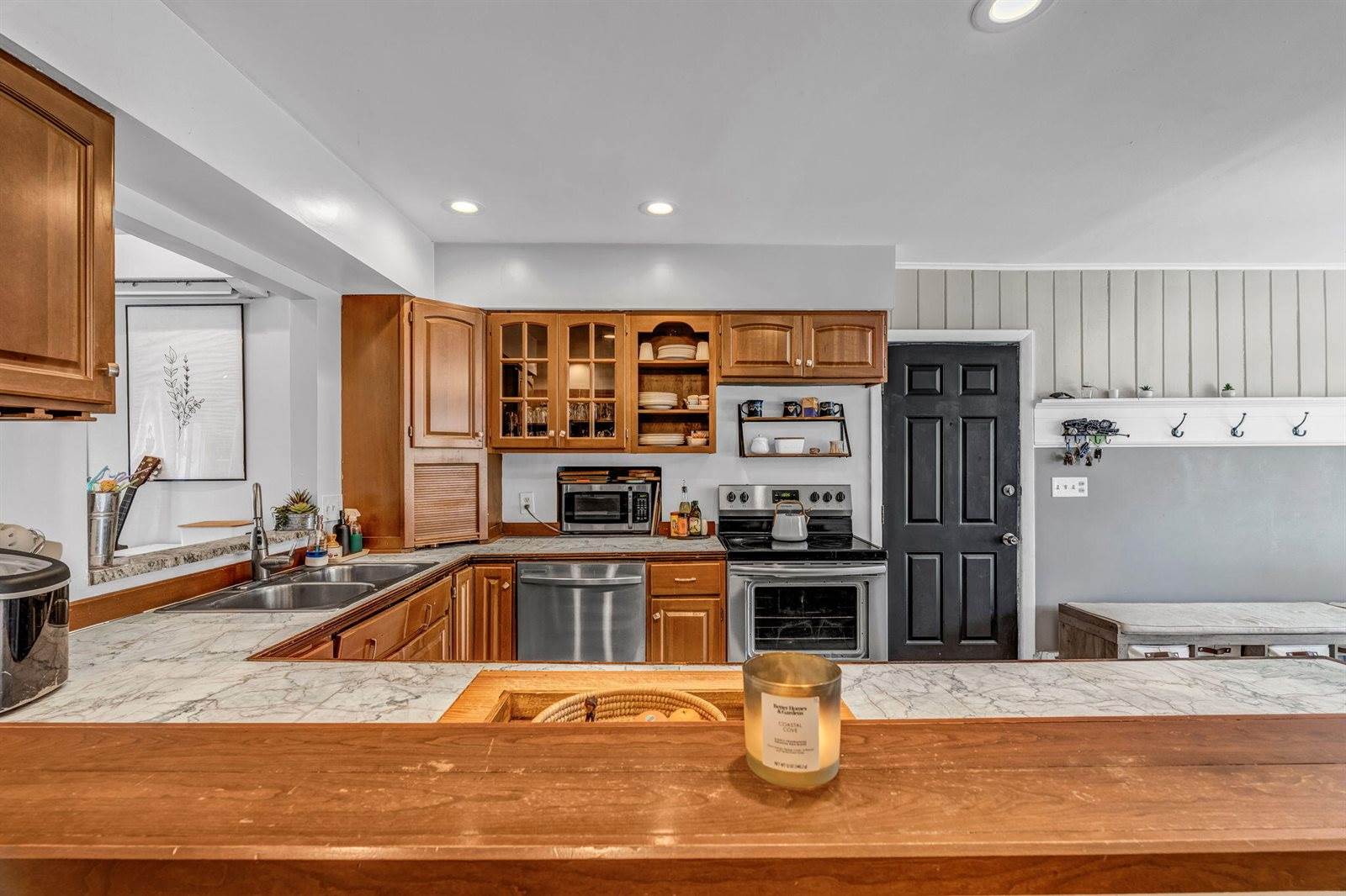 36 Pineland Street, Lewiston, ME 04240