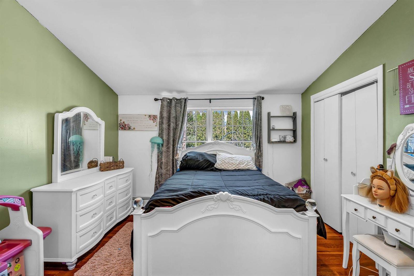 36 Pineland Street, Lewiston, ME 04240