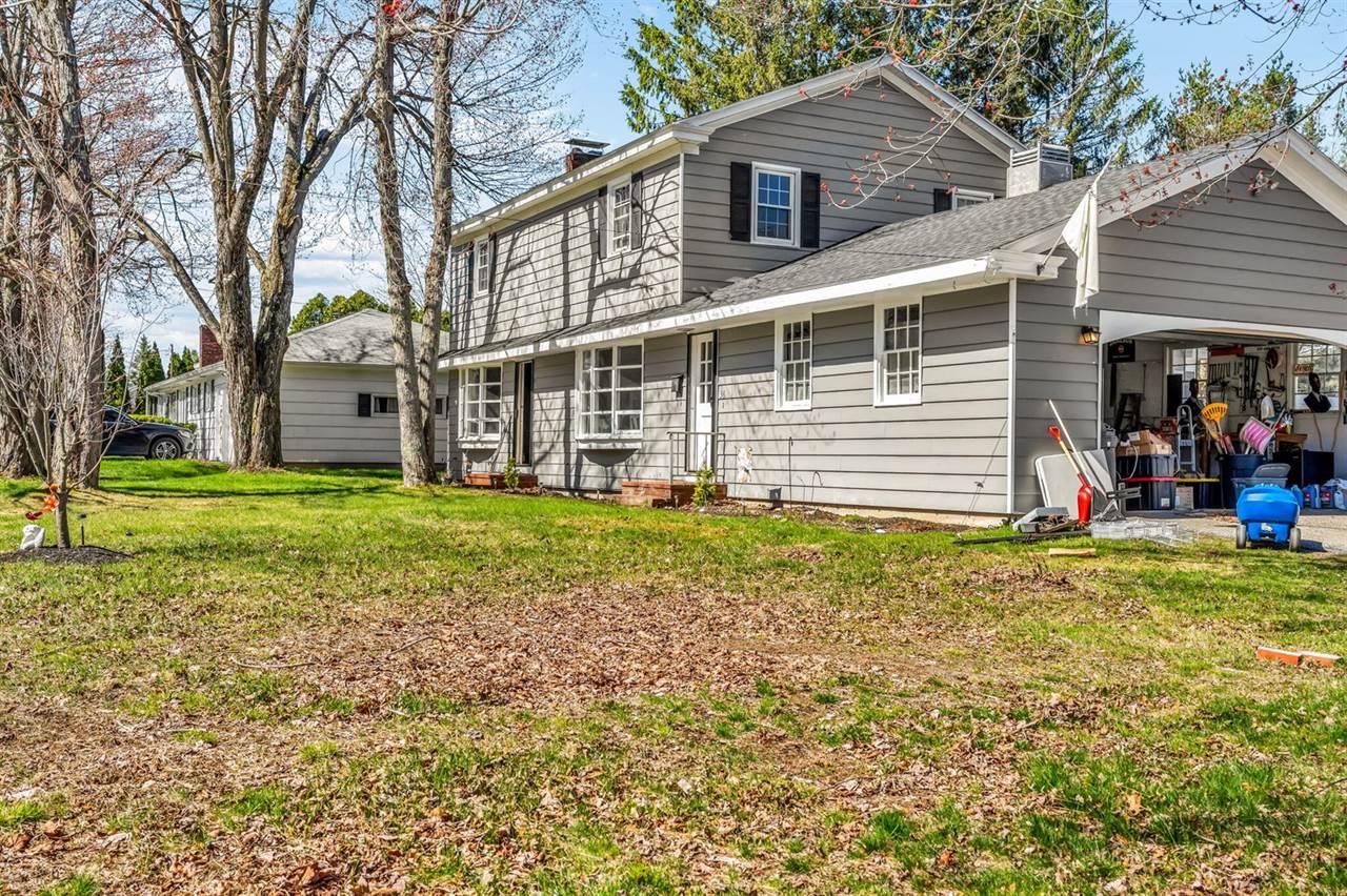 36 Pineland Street, Lewiston, ME 04240