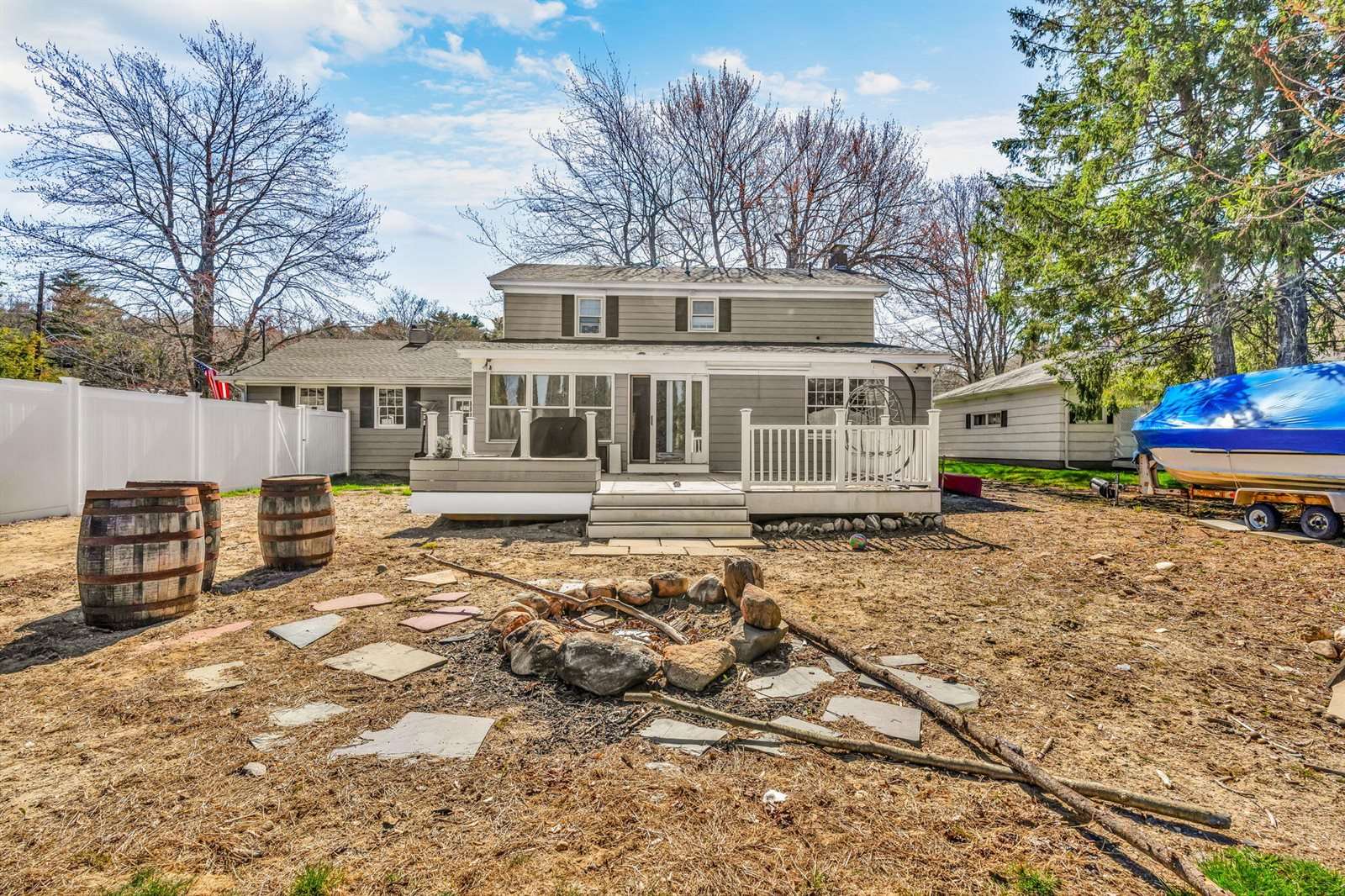 36 Pineland Street, Lewiston, ME 04240