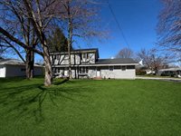 36 Pineland Street, Lewiston, ME 04240