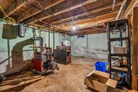 36 Pineland Street, Lewiston, ME 04240