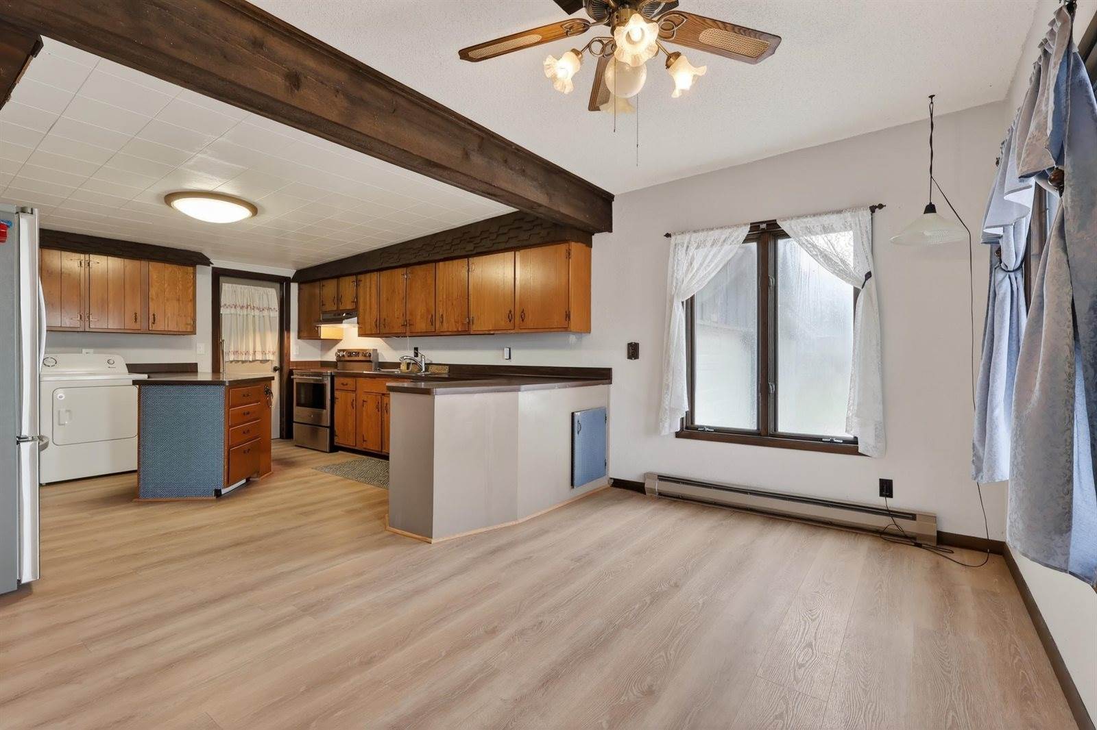 2011 Oak Street, Wisconsin Rapids, WI 54494