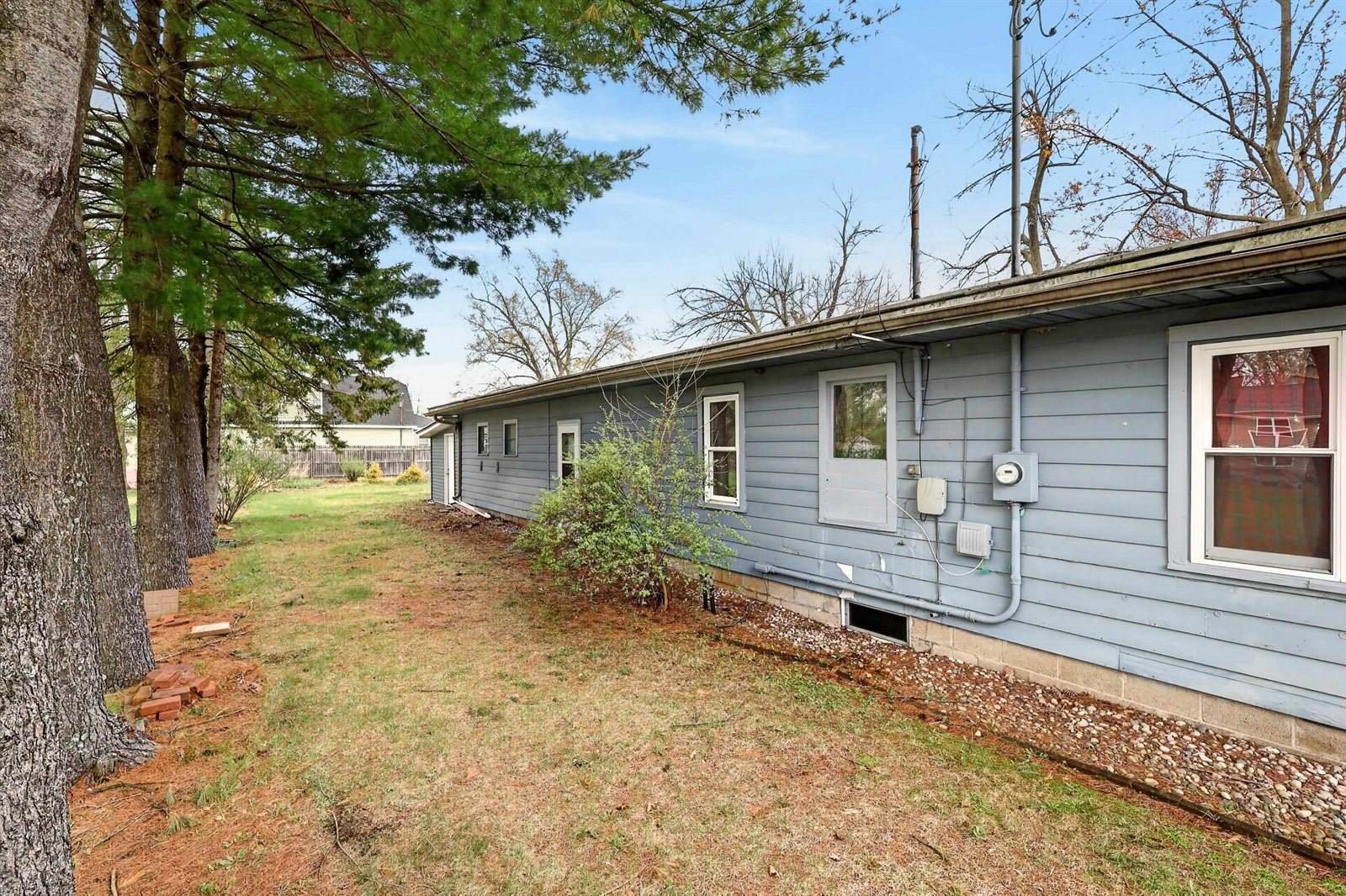 2011 Oak Street, Wisconsin Rapids, WI 54494