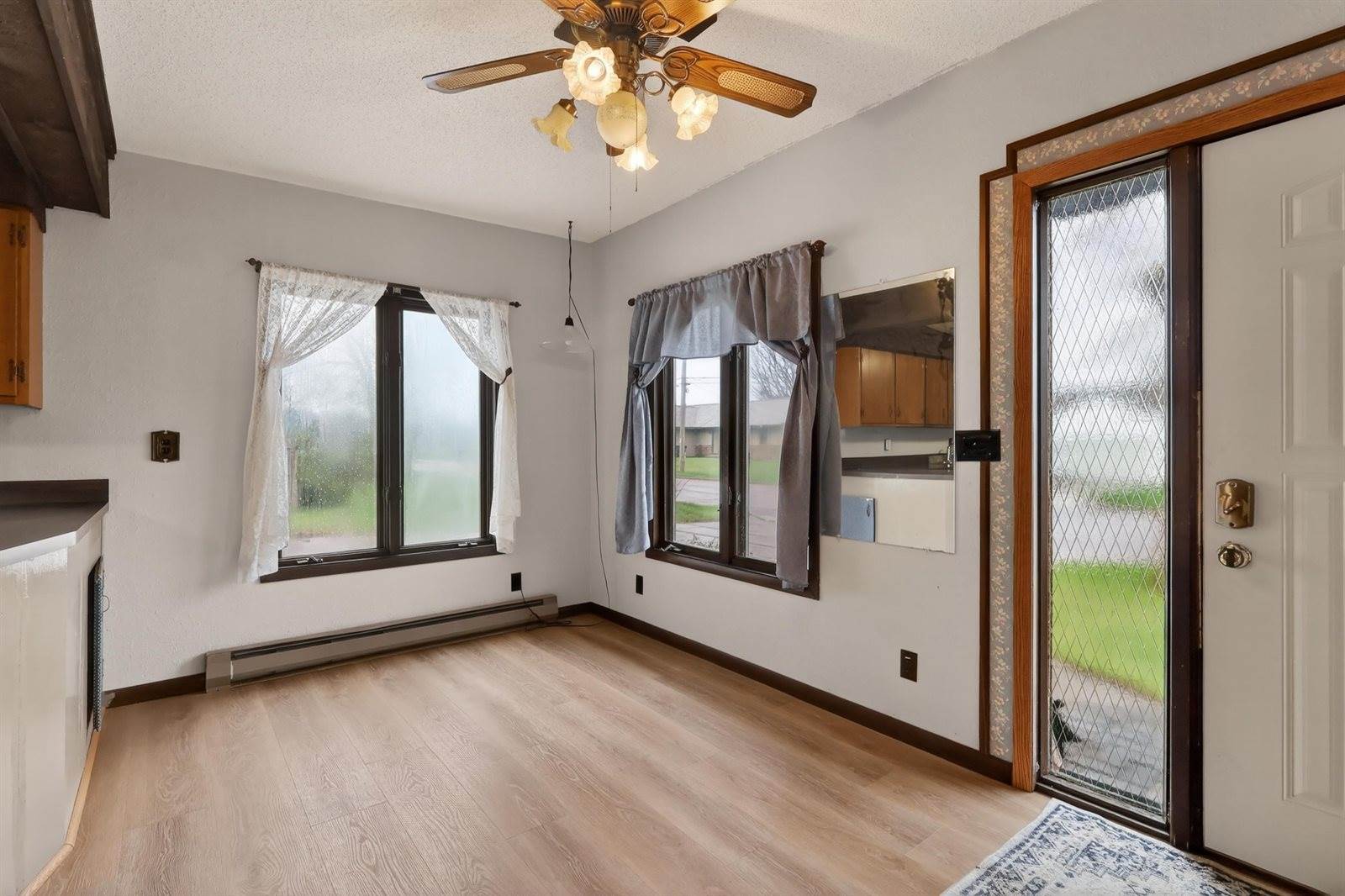2011 Oak Street, Wisconsin Rapids, WI 54494