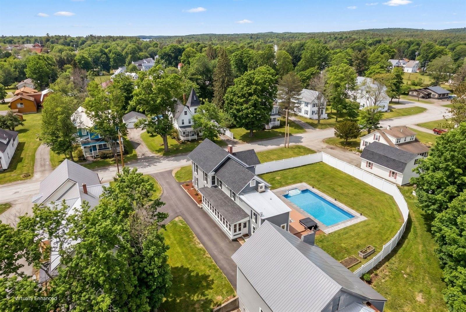 37 Spring Street, Dover-Foxcroft, ME 04426