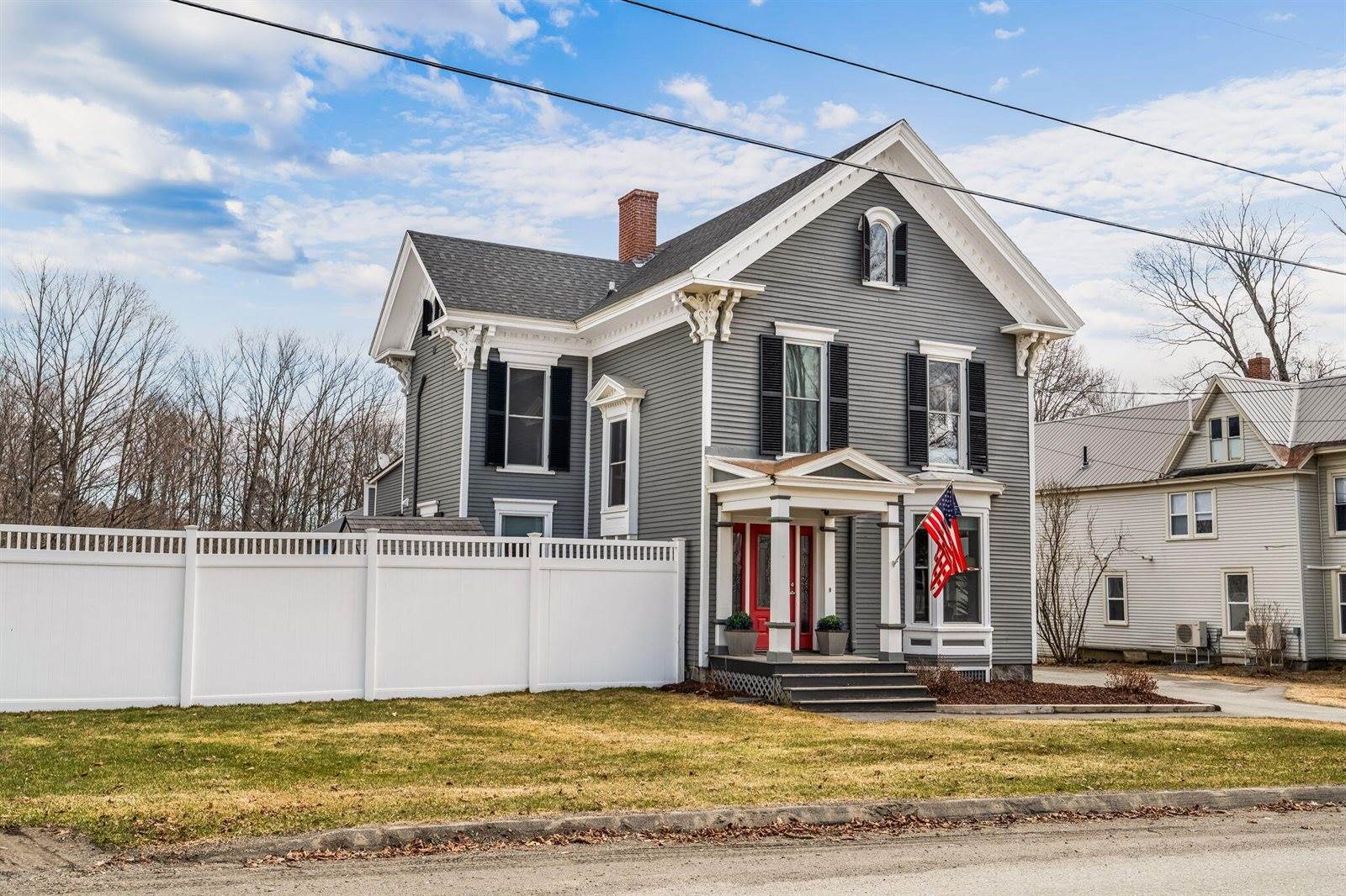 37 Spring Street, Dover-Foxcroft, ME 04426