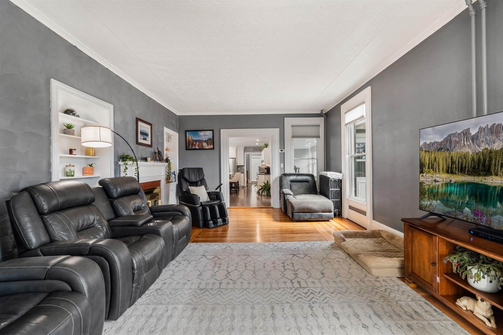 37 Spring Street, Dover-Foxcroft, ME 04426