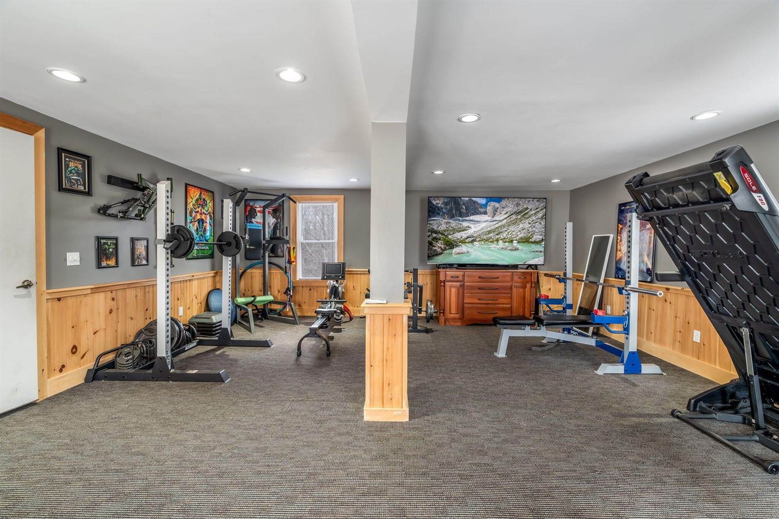 37 Spring Street, Dover-Foxcroft, ME 04426