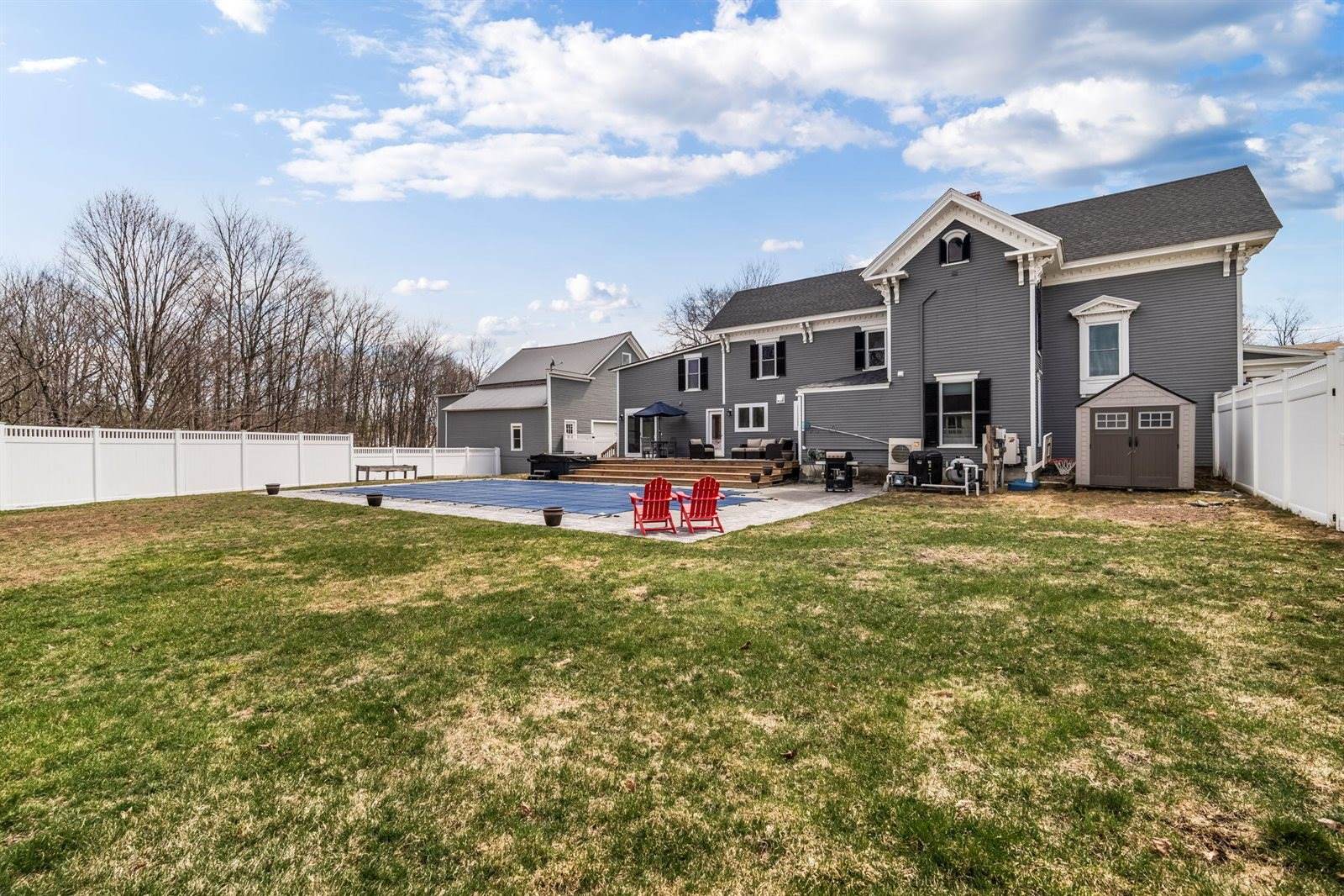 37 Spring Street, Dover-Foxcroft, ME 04426