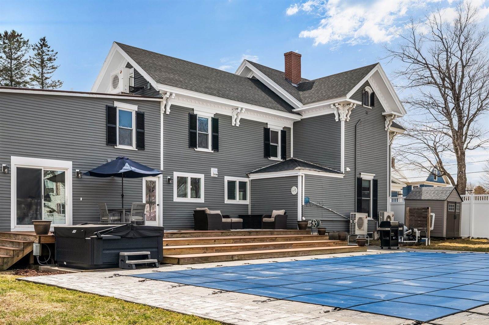 37 Spring Street, Dover-Foxcroft, ME 04426