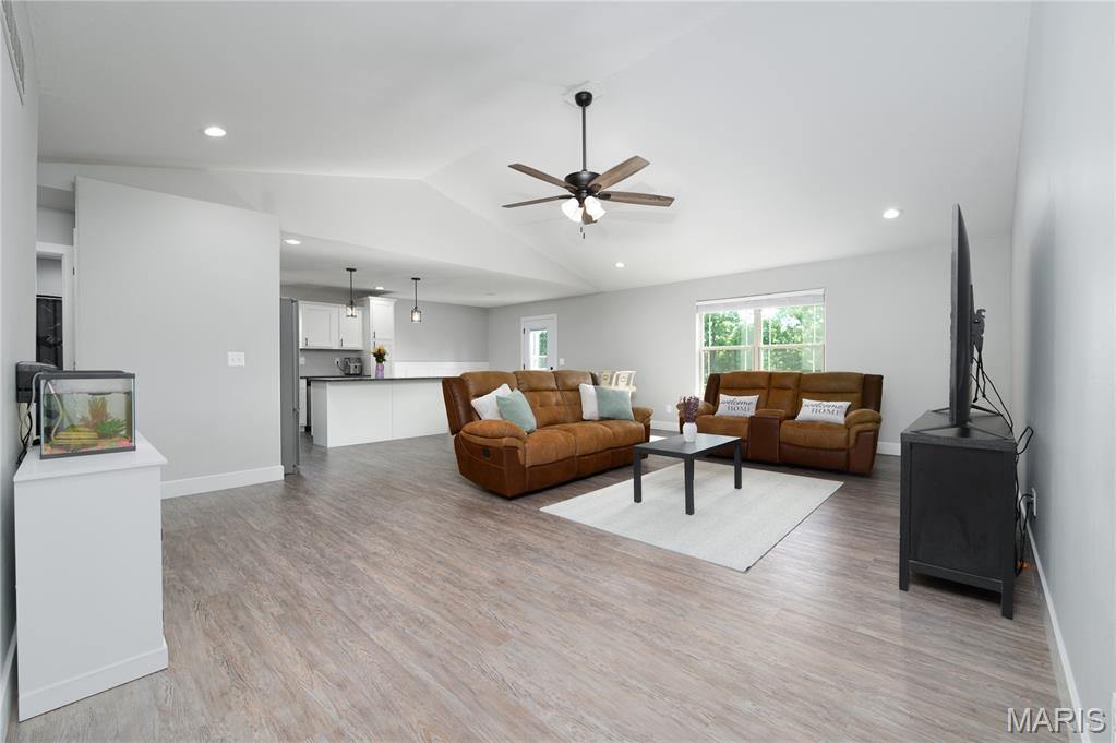 117 Paradise Street, Waynesville, MO 65583