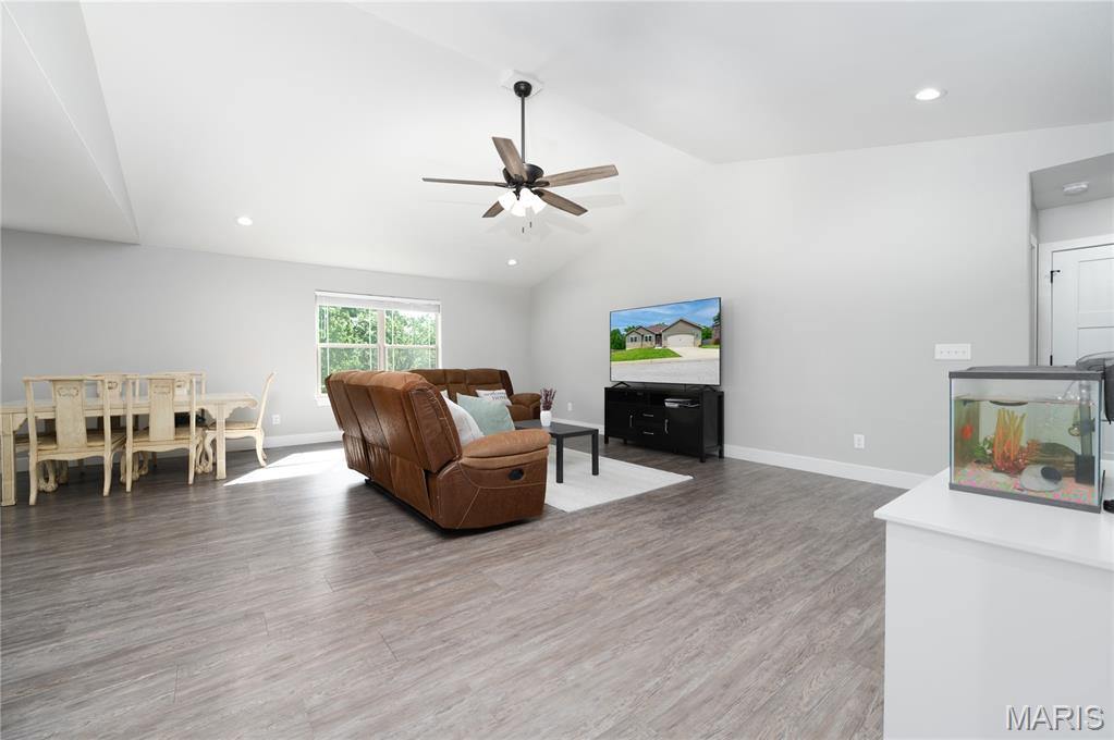 117 Paradise Street, Waynesville, MO 65583