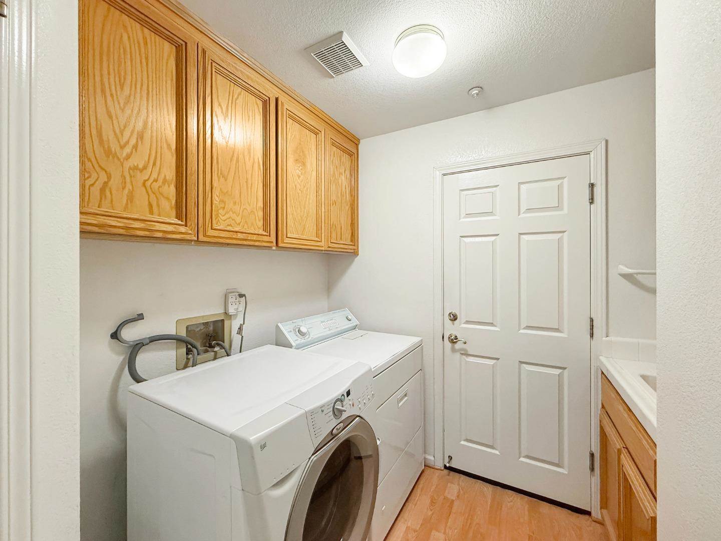 16527 Mira Flores CT, Morgan Hill, CA 95037