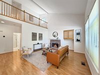 16527 Mira Flores CT, Morgan Hill, CA 95037