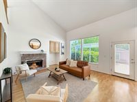 16527 Mira Flores CT, Morgan Hill, CA 95037