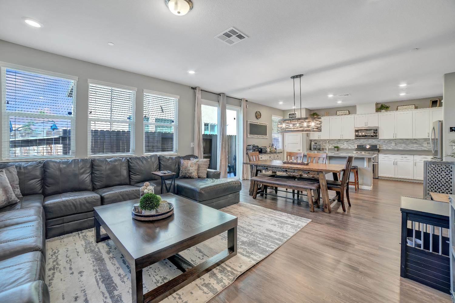 10707 Piave Way, Stockton, CA 95209