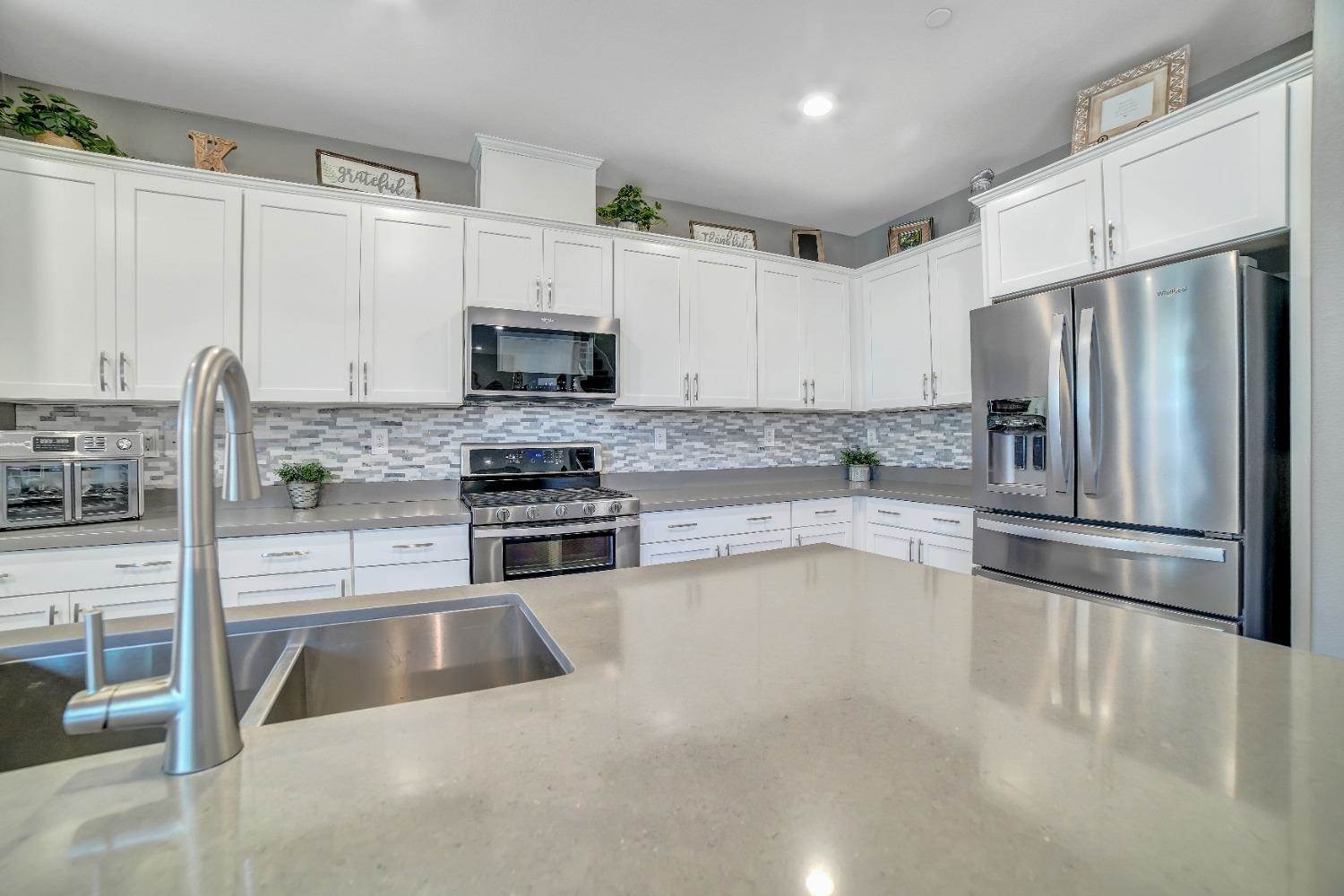 10707 Piave Way, Stockton, CA 95209