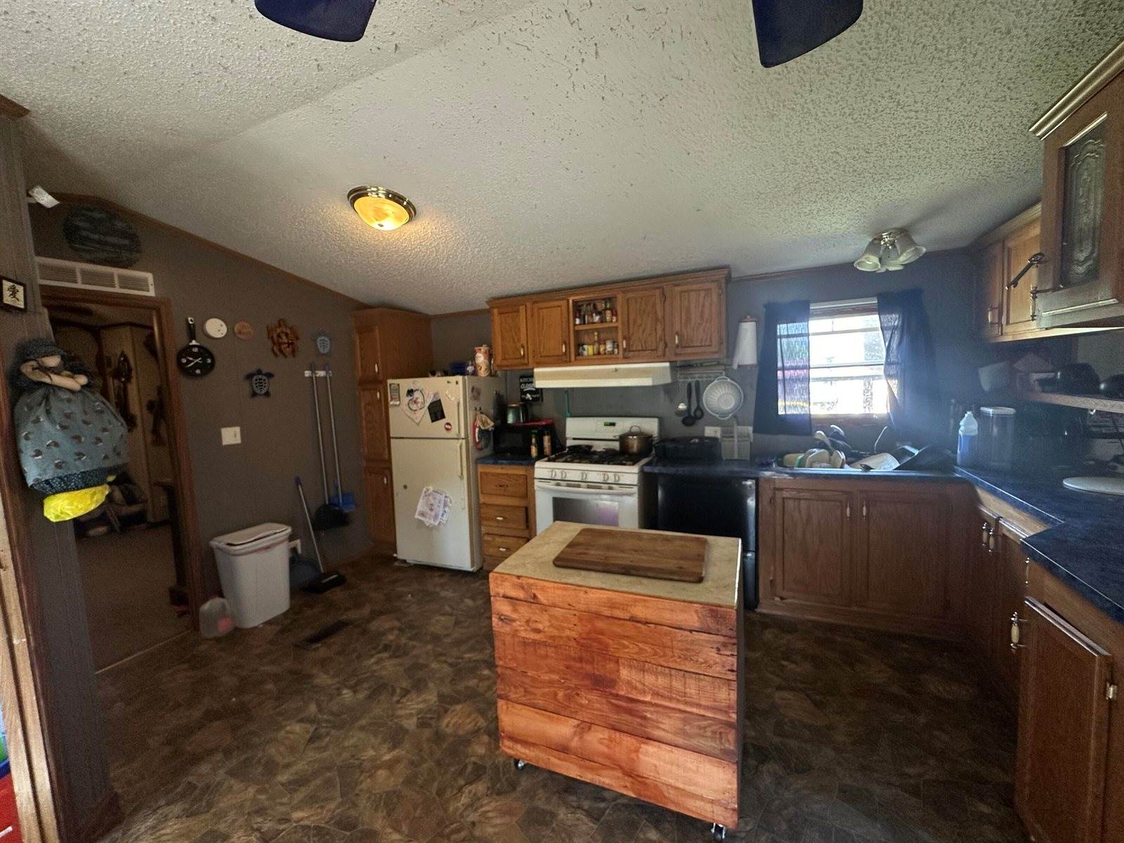 243 South State St, La Farge, WI 54639