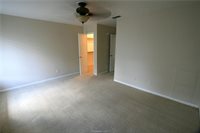 1008 Crestwood Drive, Bryan, TX 77801