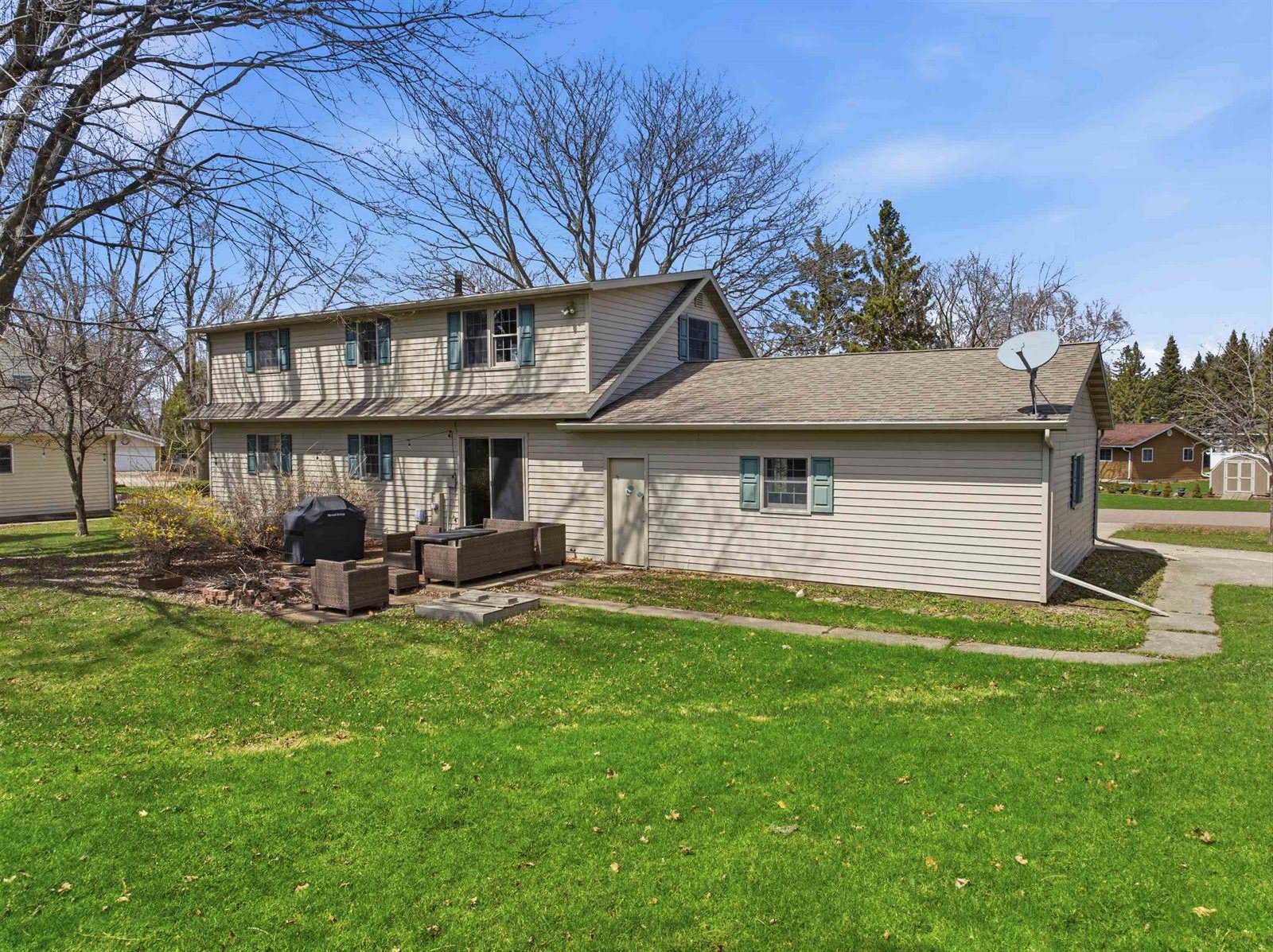 810 W Laird Street, Marshfield, WI 54449
