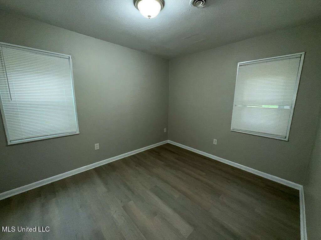 351 Lawrence Road, Jackson, MS 39206