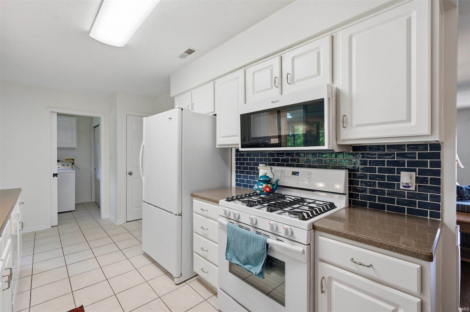 212 Wakefield Drive, Anderson, IN 46013