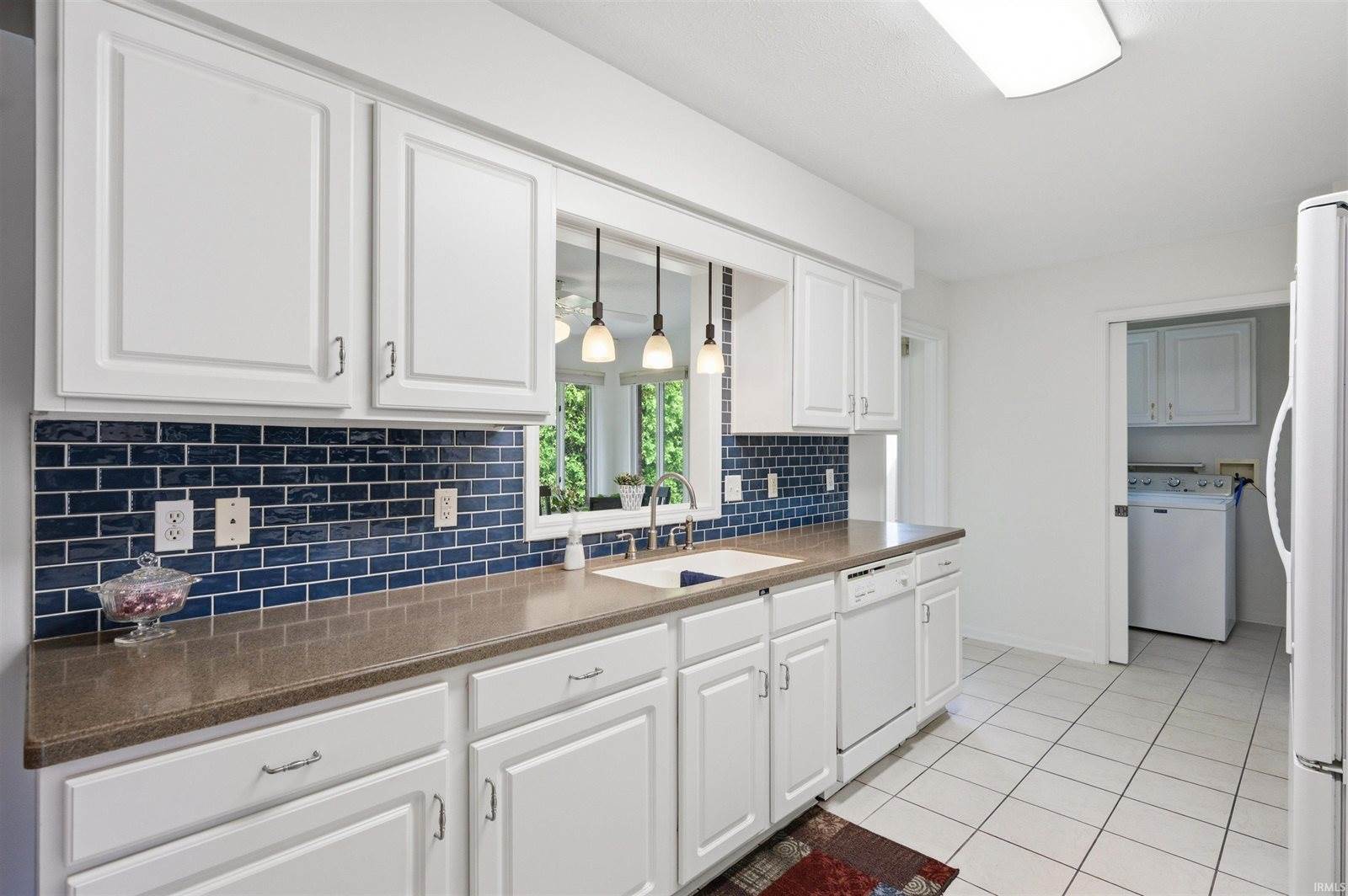 212 Wakefield Drive, Anderson, IN 46013