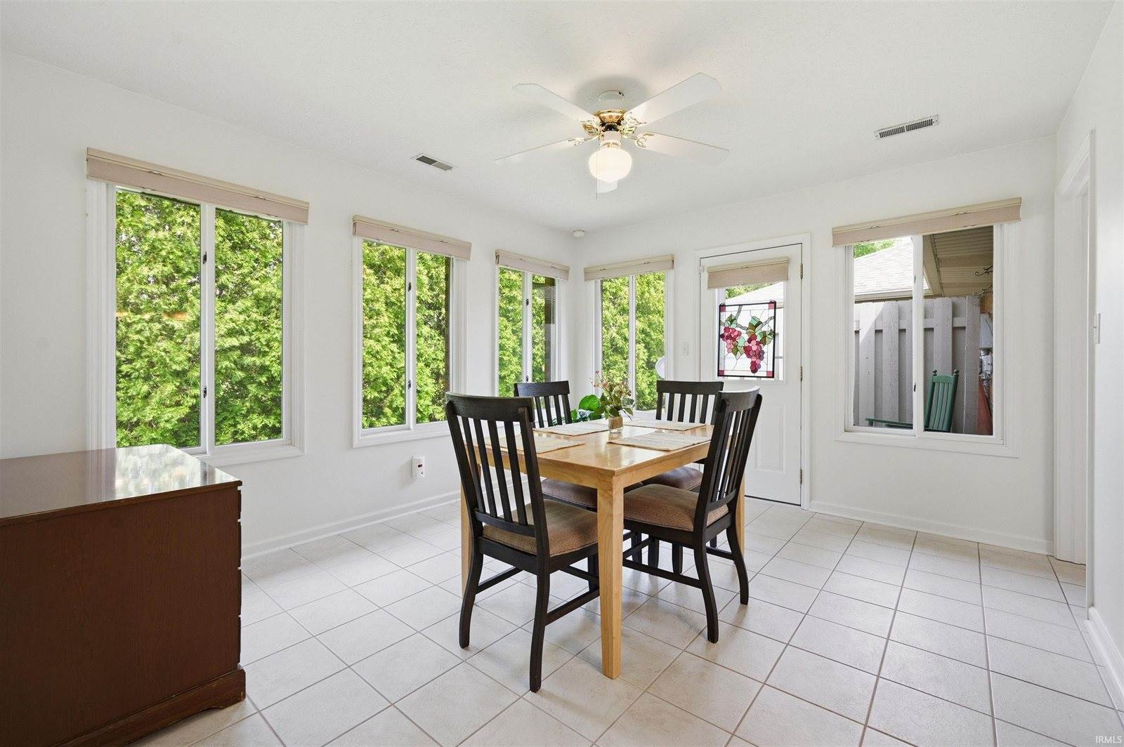 212 Wakefield Drive, Anderson, IN 46013
