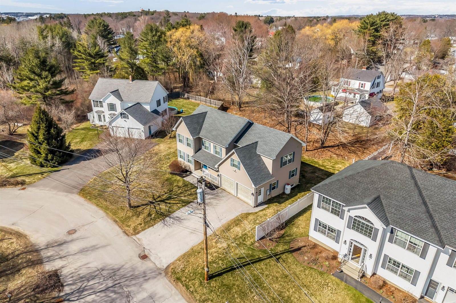 47 Fairways, Bangor, ME 04401