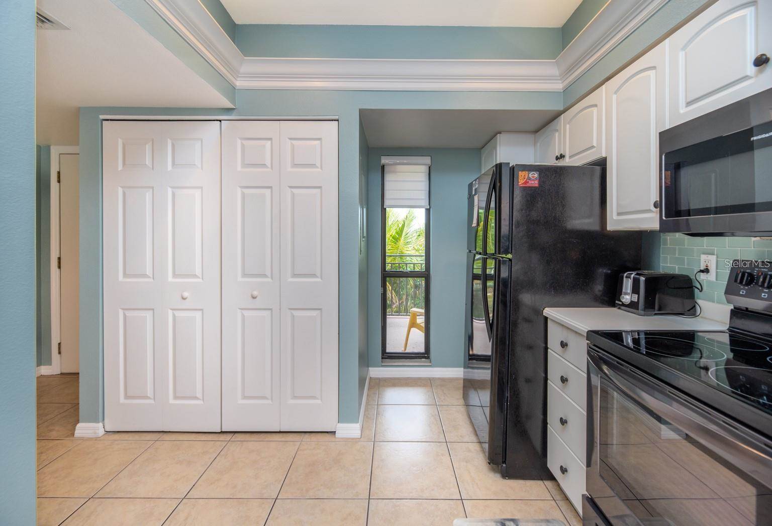 6006 Gulf Drive, Holmes Beach, FL 34217