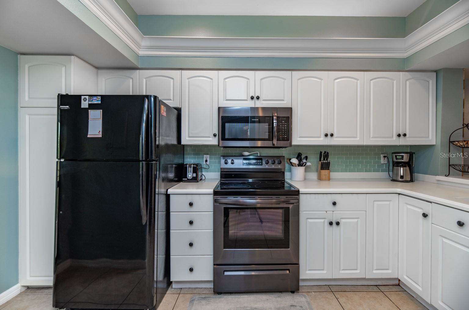 6006 Gulf Drive, Holmes Beach, FL 34217