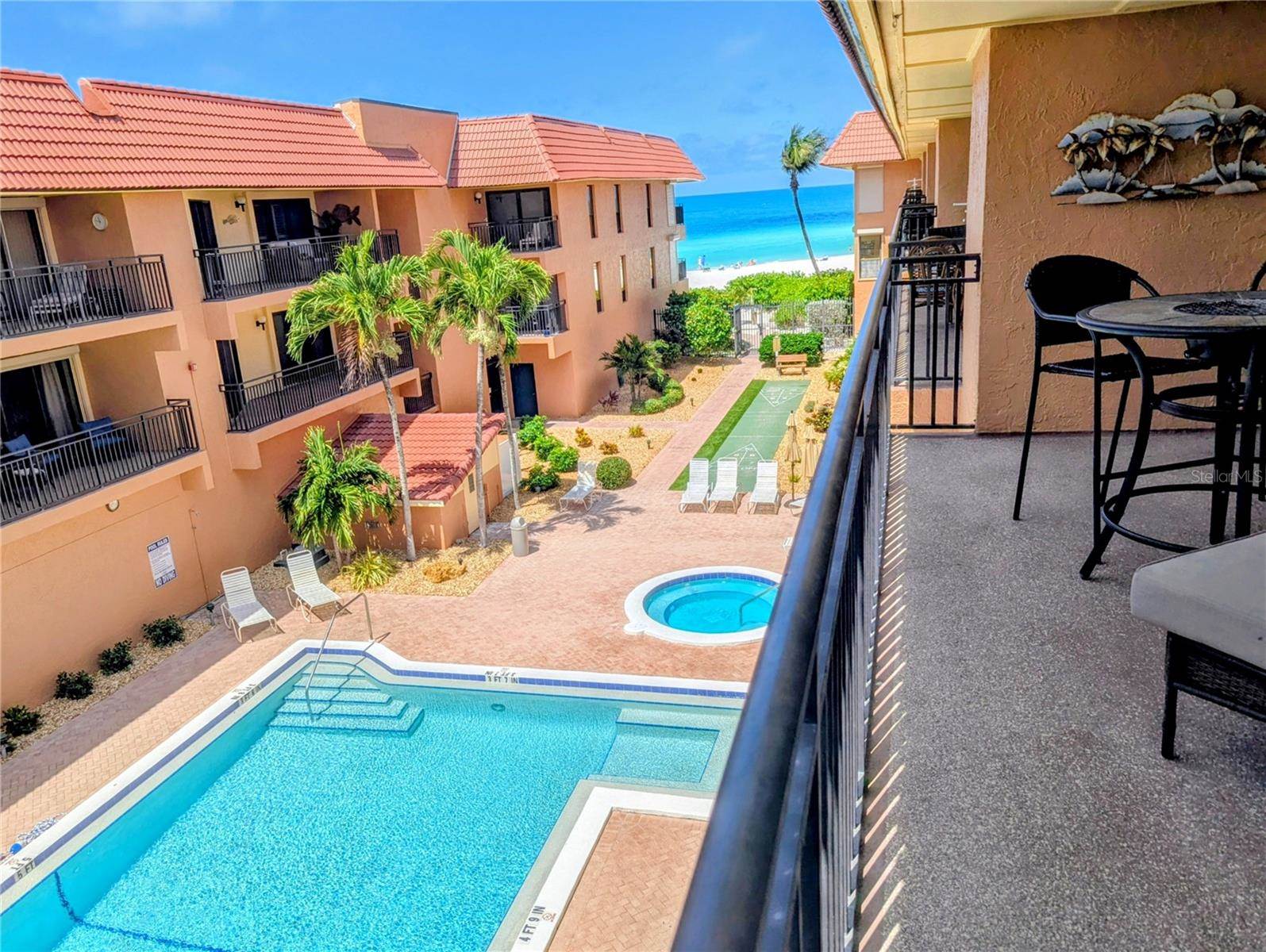 6006 Gulf Drive, Holmes Beach, FL 34217