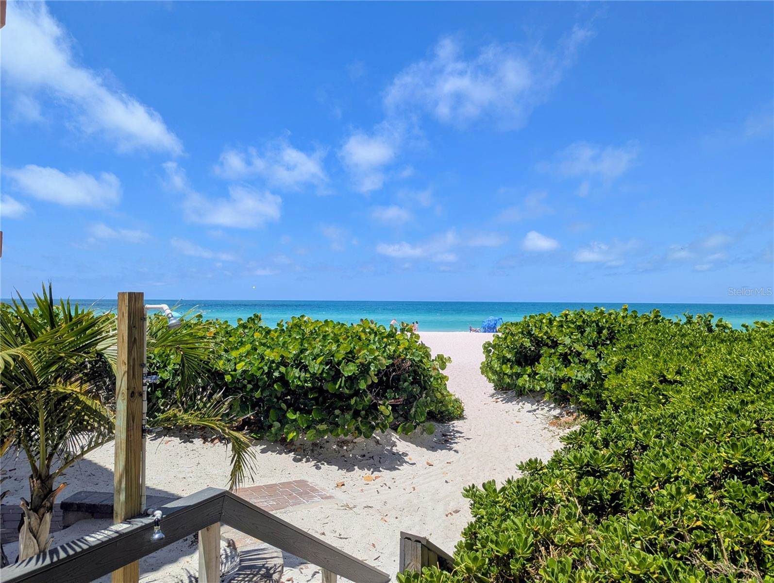 6006 Gulf Drive, Holmes Beach, FL 34217