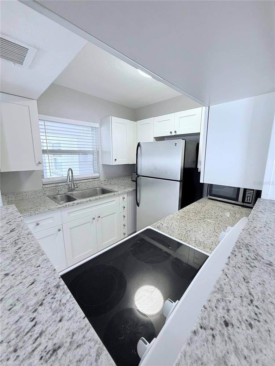 11705 3RD Street East, Treasure Island, FL 33706