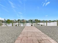 11705 3RD Street East, Treasure Island, FL 33706