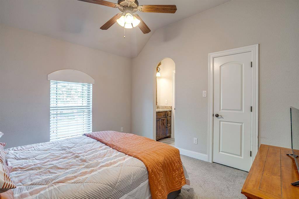 152 Arbor Terrace, Weatherford, TX 76087