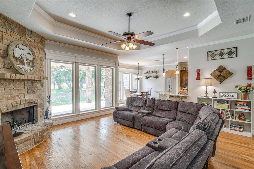 152 Arbor Terrace, Weatherford, TX 76087