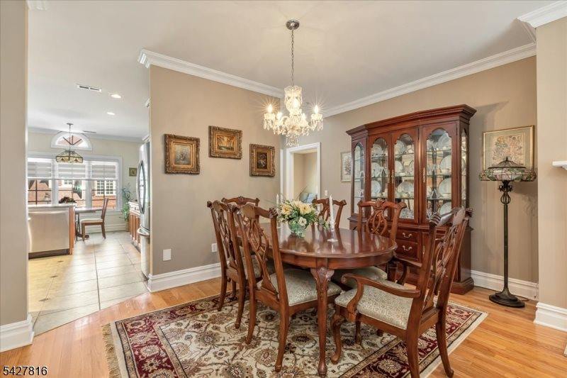 29 Schmidt Cir, Watchung Boro, NJ 07069