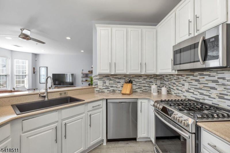 509 Deluca Rd, Belleville Township, NJ 07109