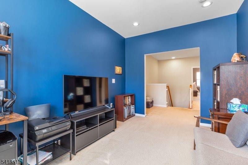 509 Deluca Rd, Belleville Township, NJ 07109