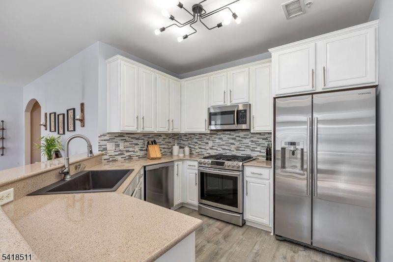 509 Deluca Rd, Belleville Township, NJ 07109