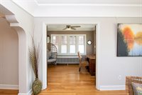 4345 Grand Avenue, Des Moines, IA 50312