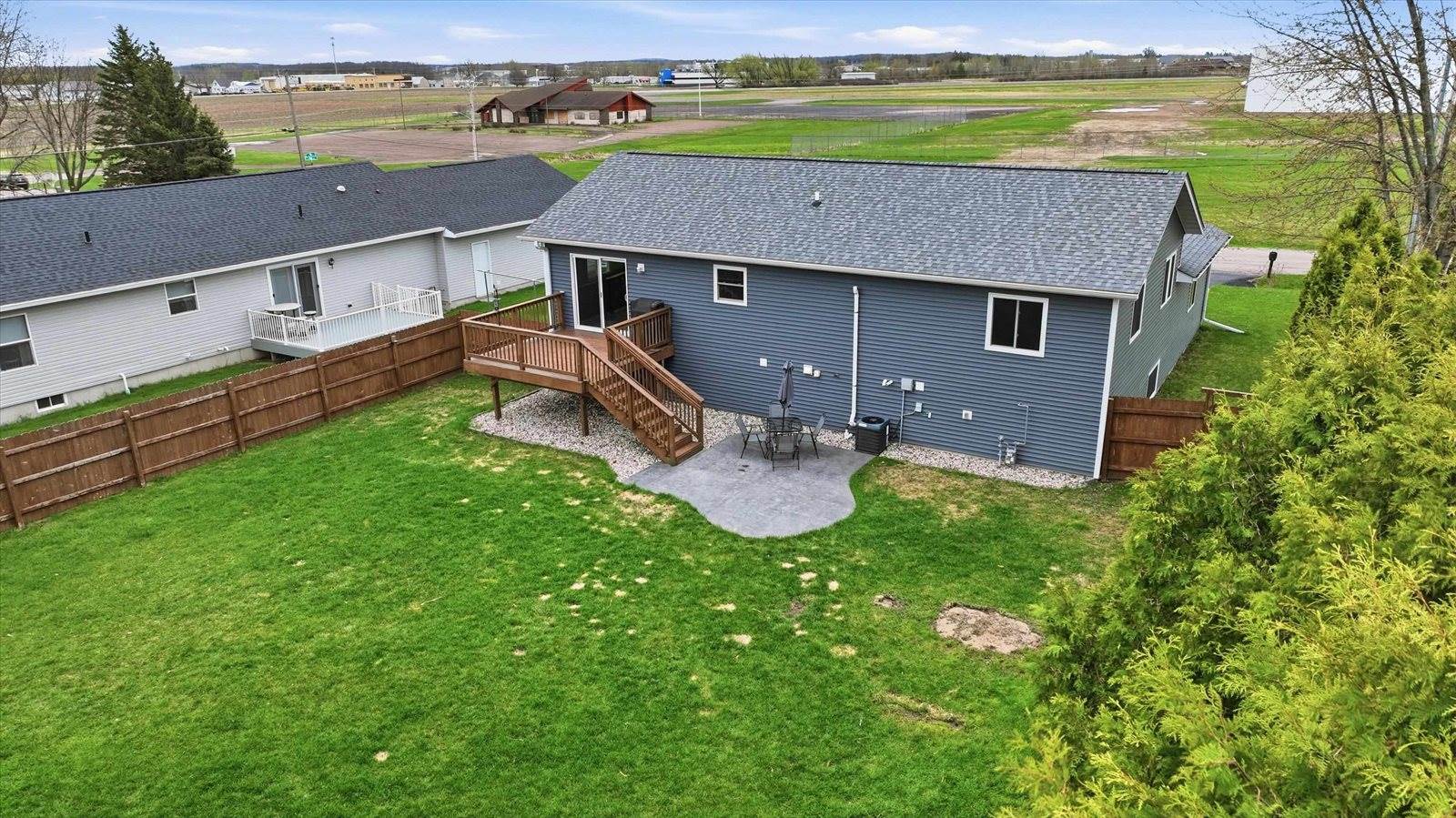 305 W 29th Street, Marshfield, WI 54449