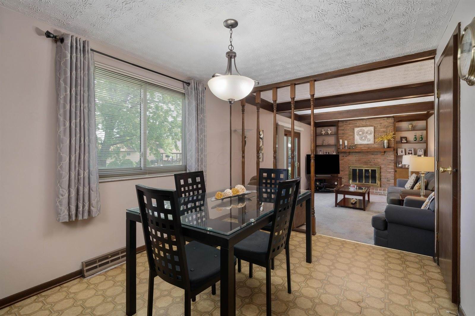 6898 Starfire Drive, Reynoldsburg, OH 43068