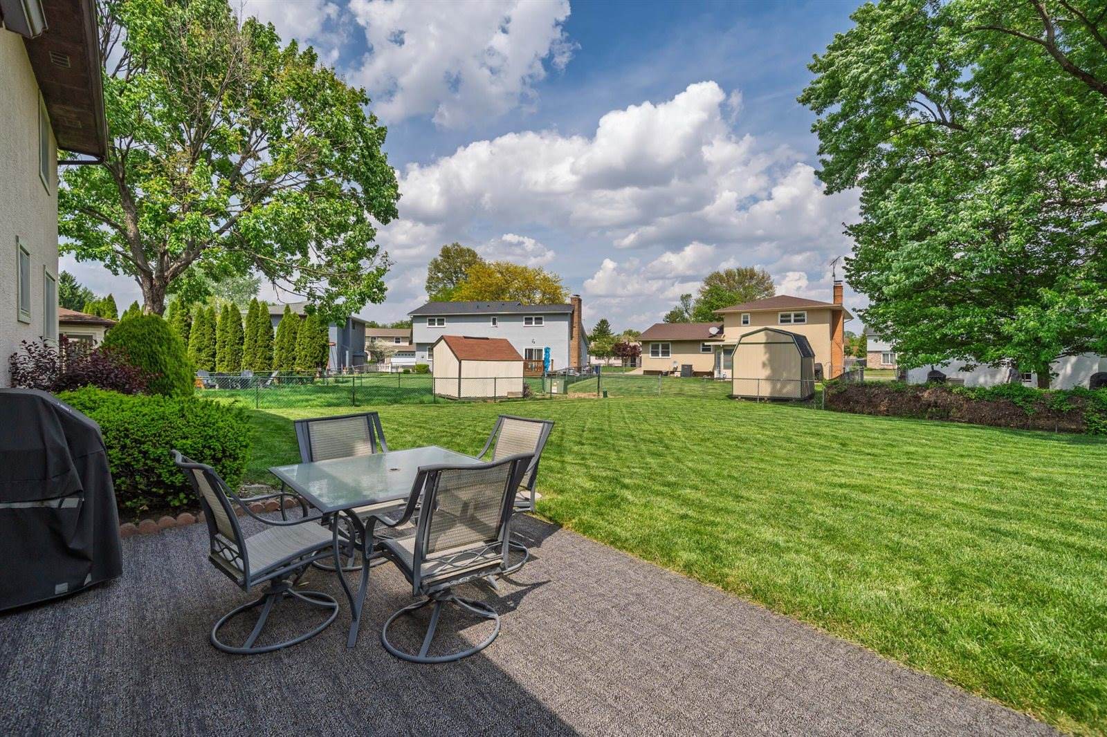 6898 Starfire Drive, Reynoldsburg, OH 43068