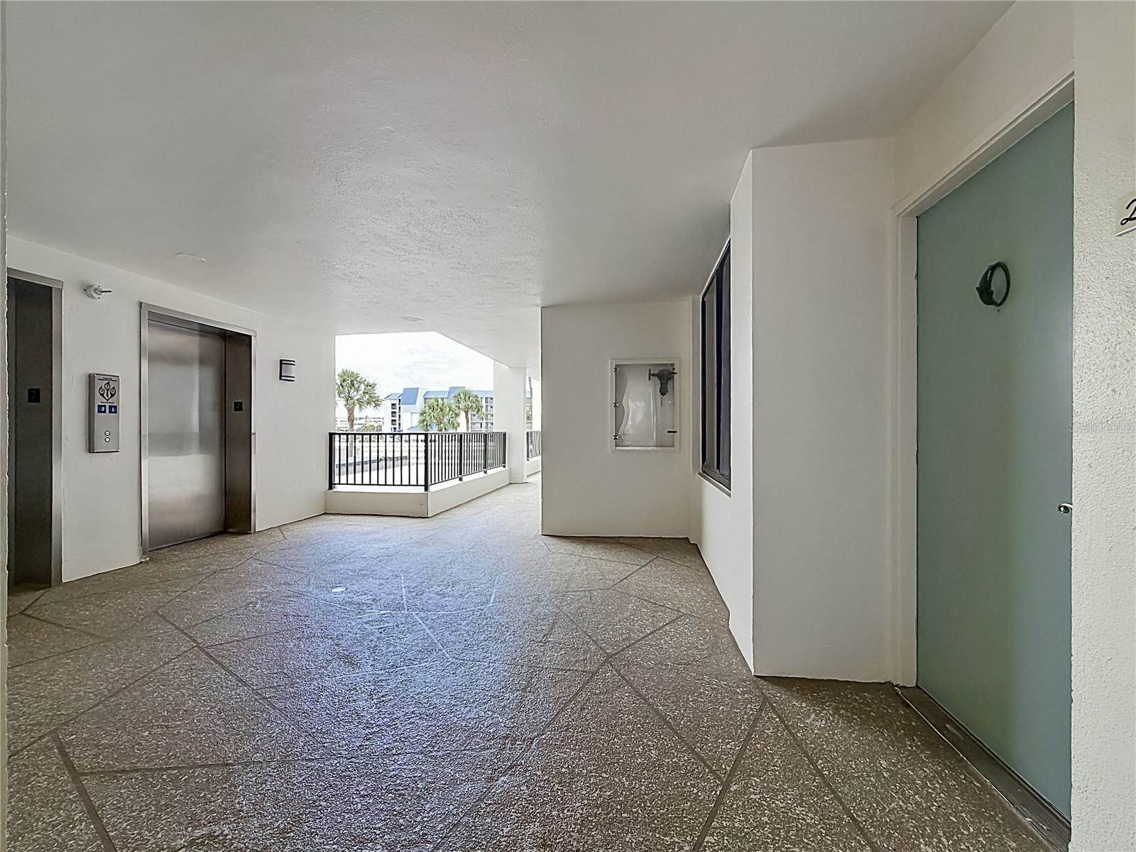 7100 Sunset Way, Saint Pete Beach, FL 33706