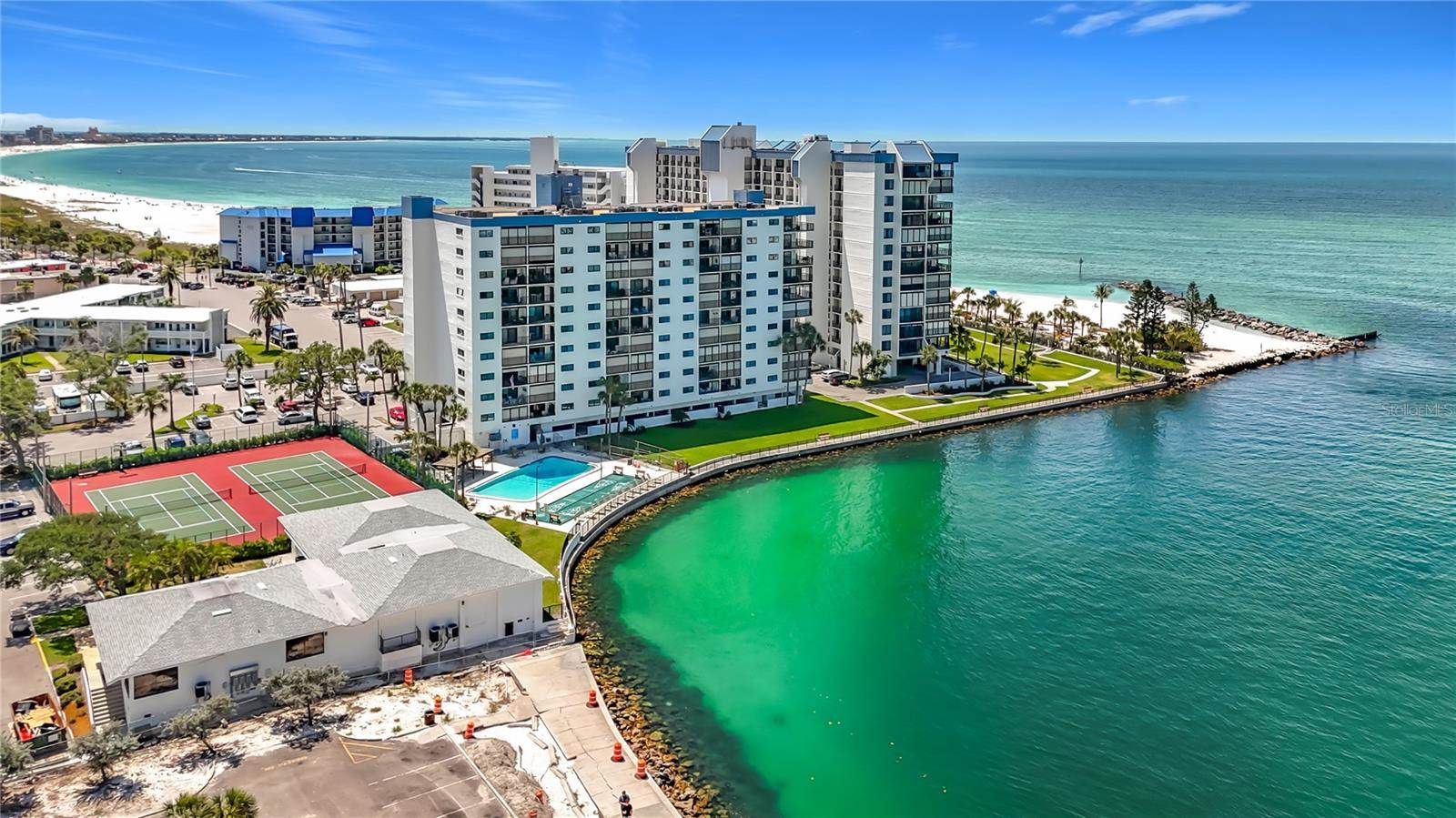 7100 Sunset Way, Saint Pete Beach, FL 33706